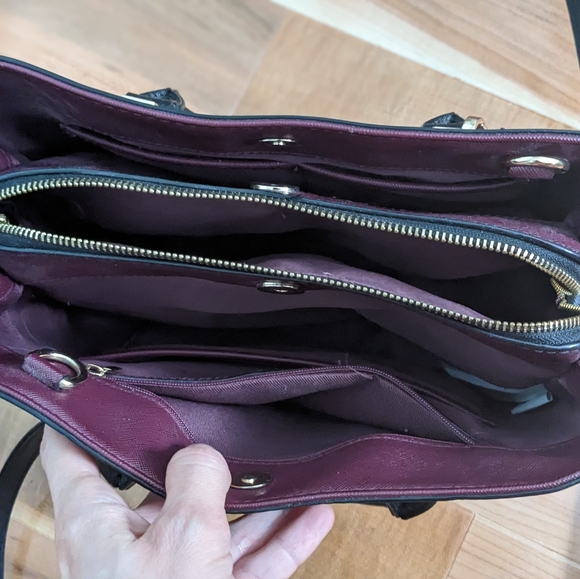 Aldo handbag satchel with crossover strap - Picture 6 of 8